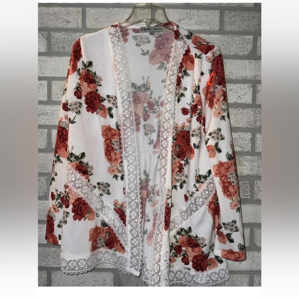 Absolutely Famous Floral/lace Cardigan Size Small